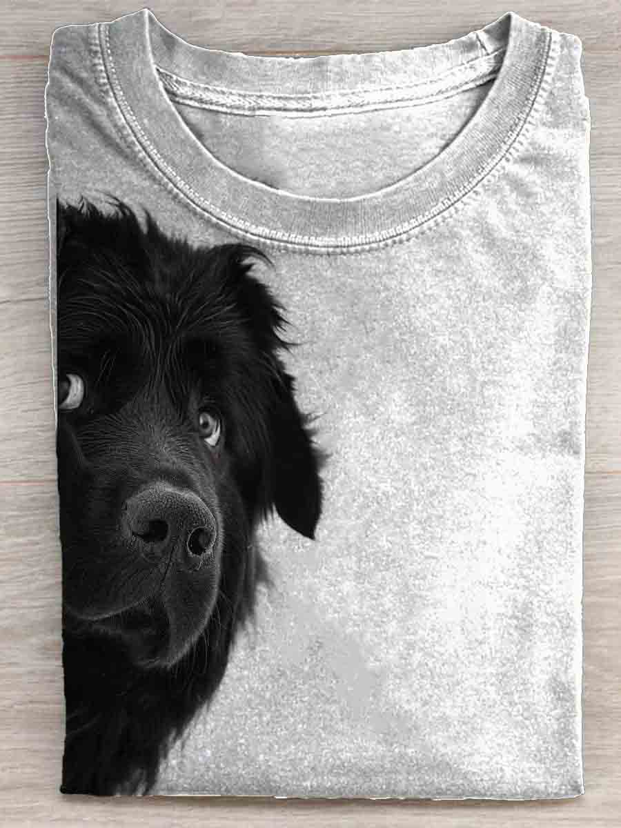 The Newfoundland Dog Is Looking At You Funny Dog Art Print T-shirt
