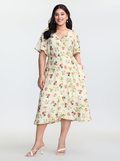 Floral Print Wrap Neckline Pockets Midi Dress
