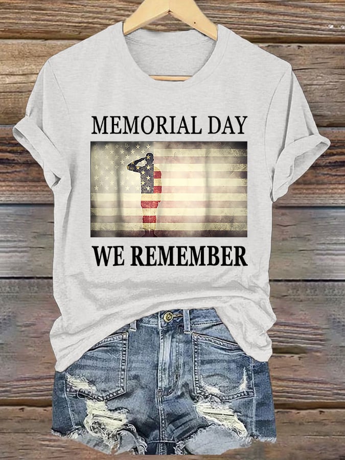 Women's "We Remember Memorial Day" Printed Short Sleeve T-Shirt