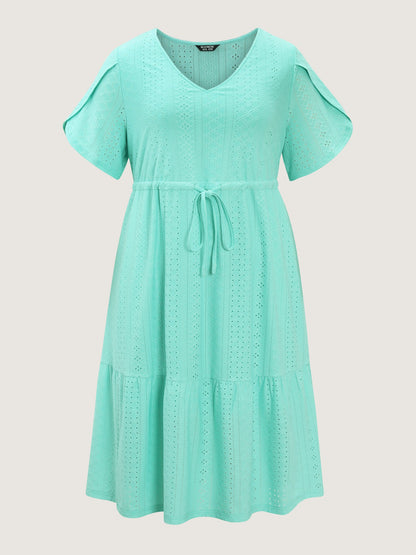 Stretchy Eyelet Textured Petal Sleeve Midi Dress
