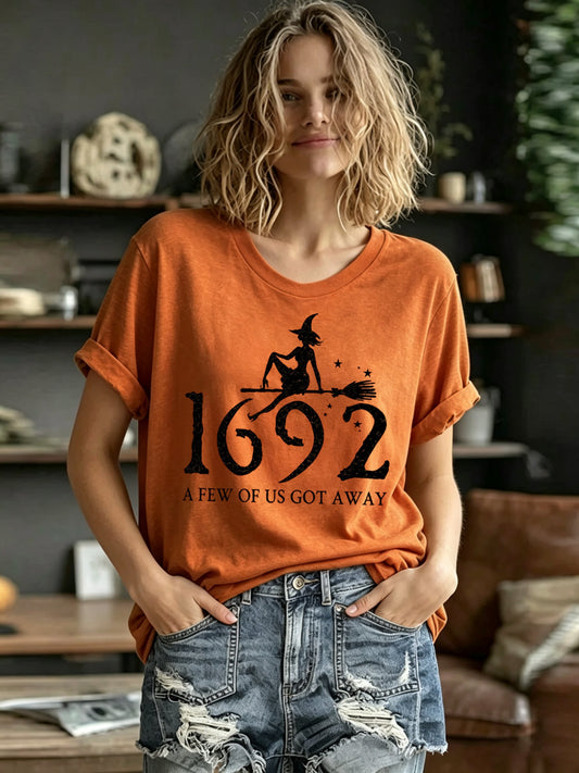 Women's  Halloween“1692 A FEW OF US GOT AWAY” Round Neck Short Sleeve T-shirt