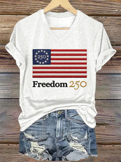 V-Neck Retro 250th Anniversary 250 Freedom Print T-Shirt