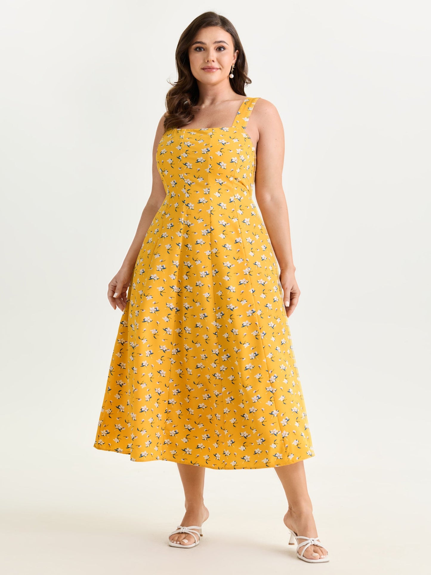 Vibrant Floral Print Waist-Defining Midi Dress