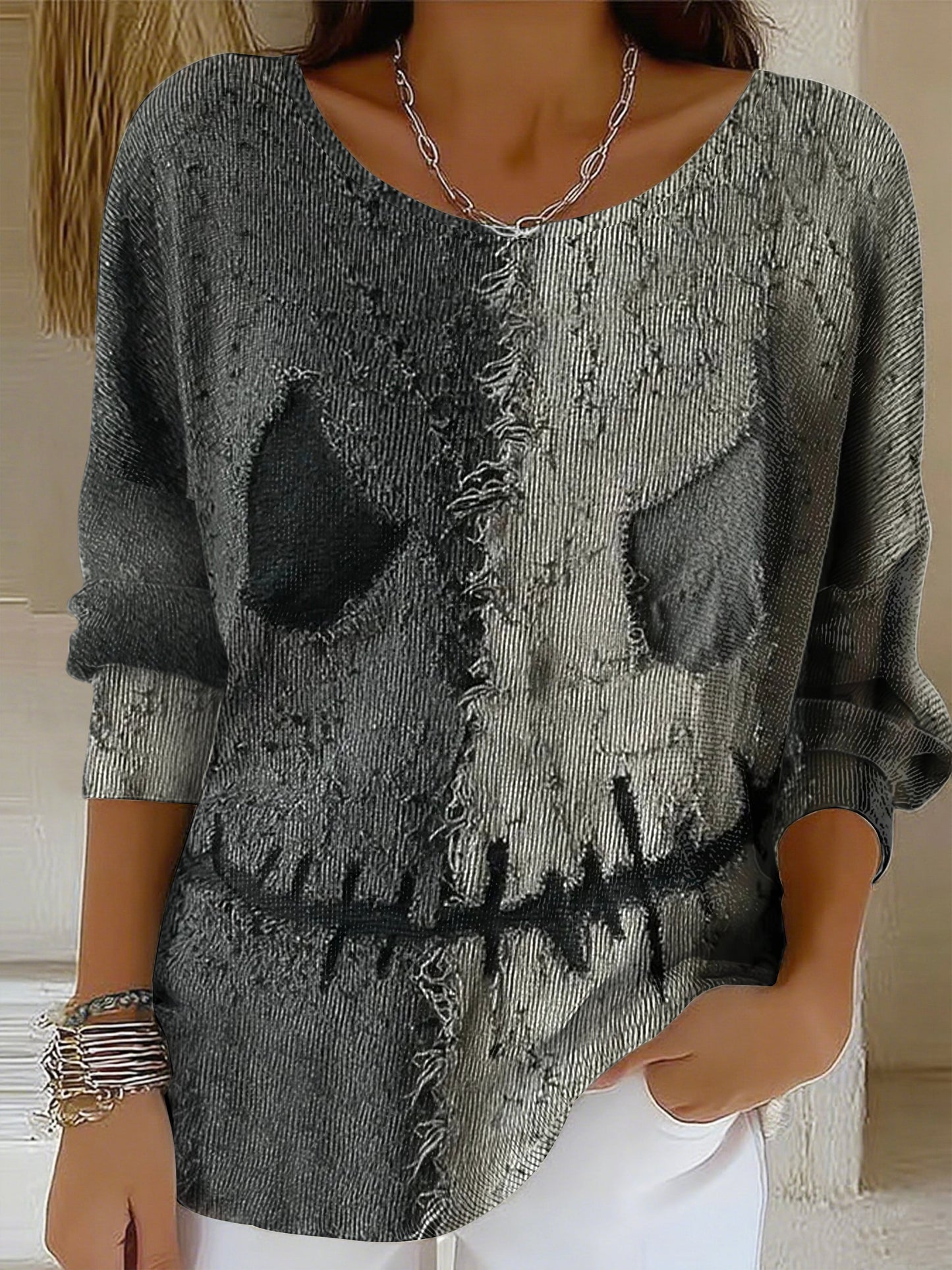 Women's Weird Ghost Face Contrasting Knitted Print Casual Top
