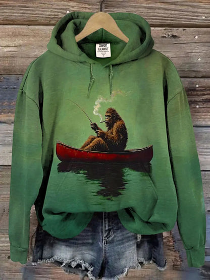 Bigfoot on a Red Canoe Fishing Retro Art Print Casual Short Sleeve T-shirt