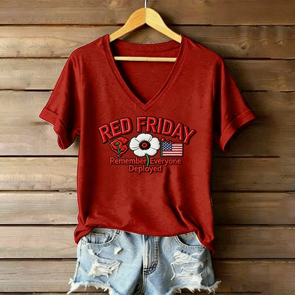 Women's Red Friday Poppy Art Print Casual T-Shirt