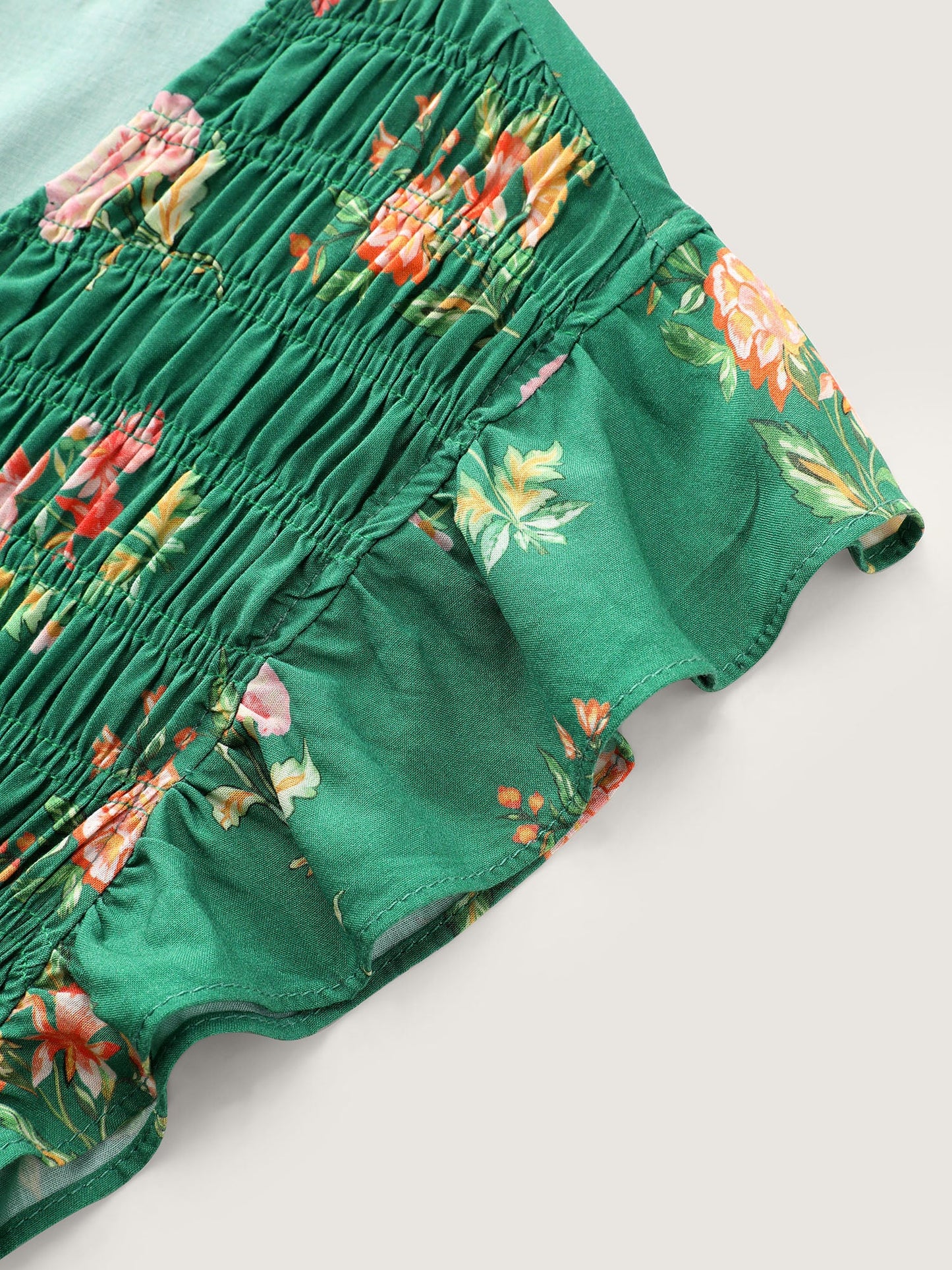 Floral Print Shirred Waist V-Neck Midi Dress
