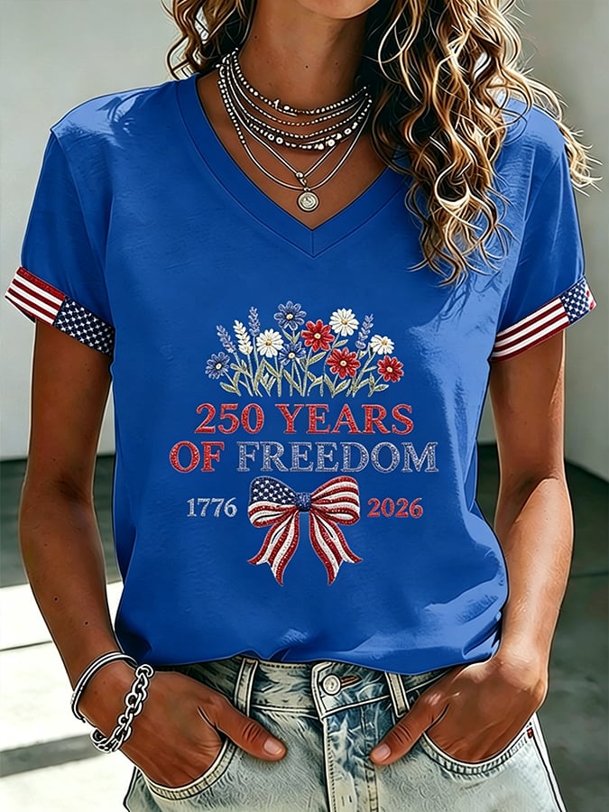 Women's 250 Years Of Freedom Flower Art Print V Neck T-shirt