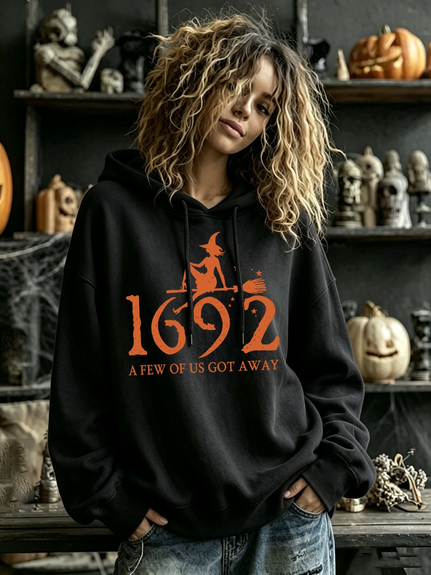 Women's  Halloween“1692 A FEW OF US GOT AWAY” Print Hooded Sweatshirt