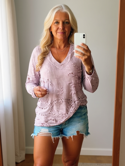 Women's Vintage Floral Texture Art Print V Neck Long Sleeve Tops