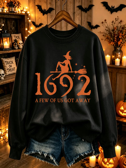 Women's Halloween“1692 A FEW OF US GOT AWAY” Print Sweatshirt