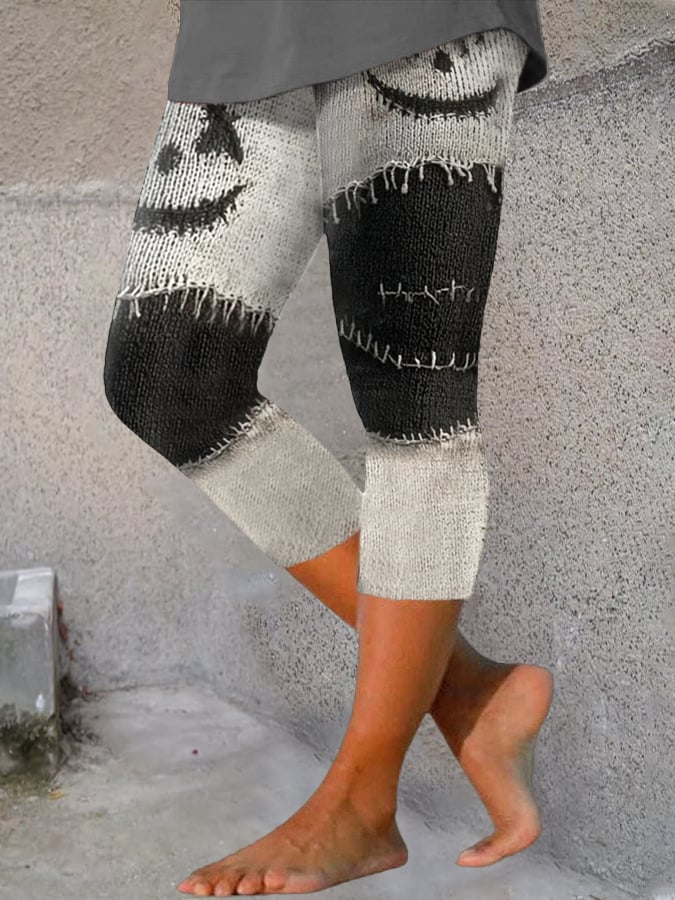 Women's Weird Ghost Face Contrasting Print Casual Cropped Pants