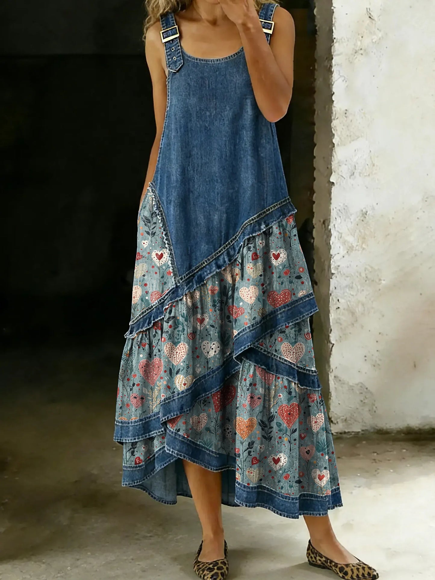 Women's Vintage Love Floral Sleeveless Multi-layered Ruffled Strap Dress